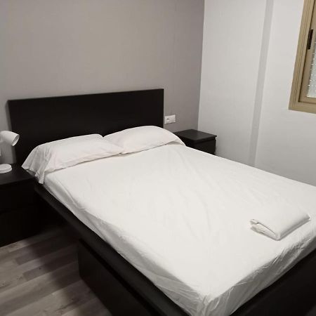 Apartamento con encanto,piscina y a 200 metros de la playa Salou Exterior foto